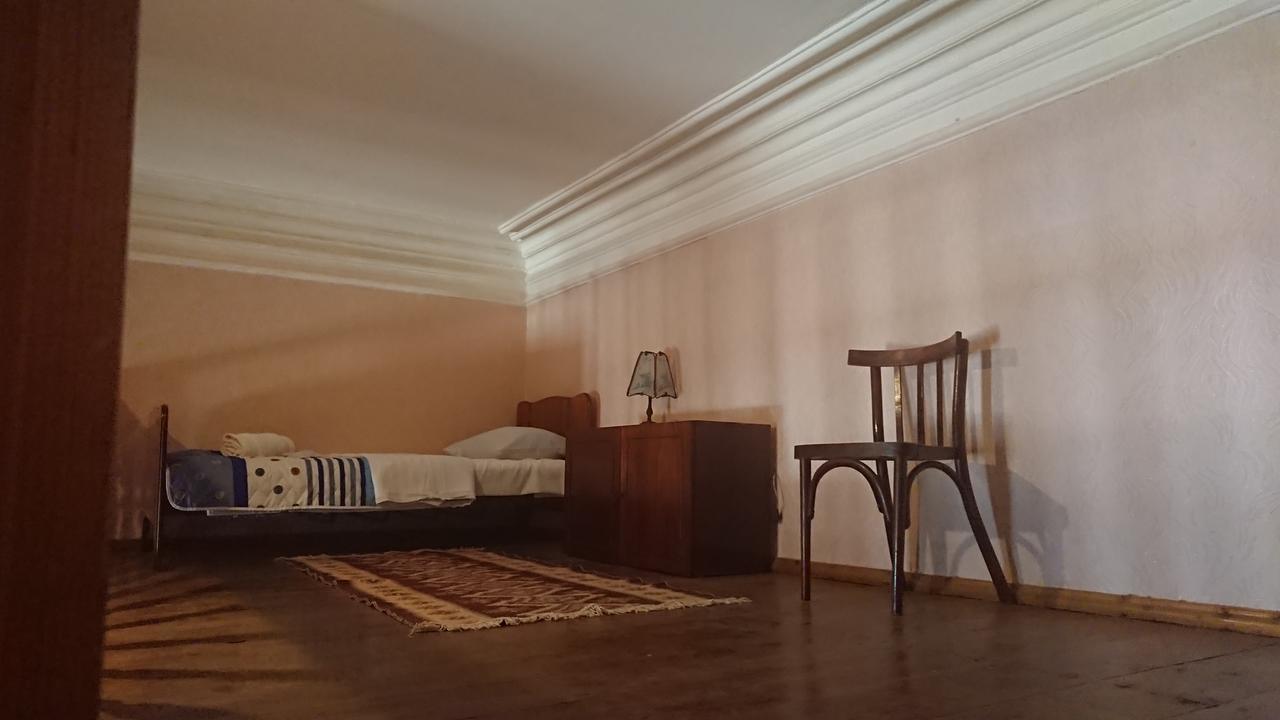 טביליסי Grandma'S Hotel מראה חיצוני תמונה
