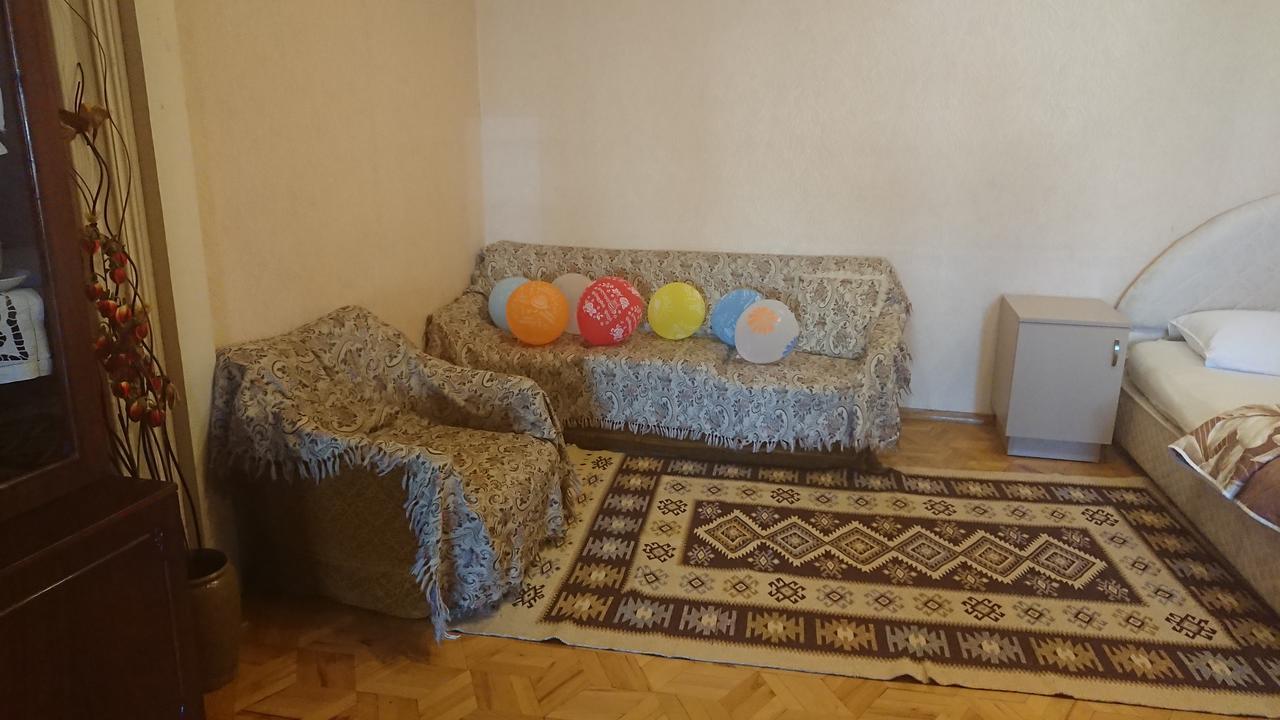 טביליסי Grandma'S Hotel מראה חיצוני תמונה