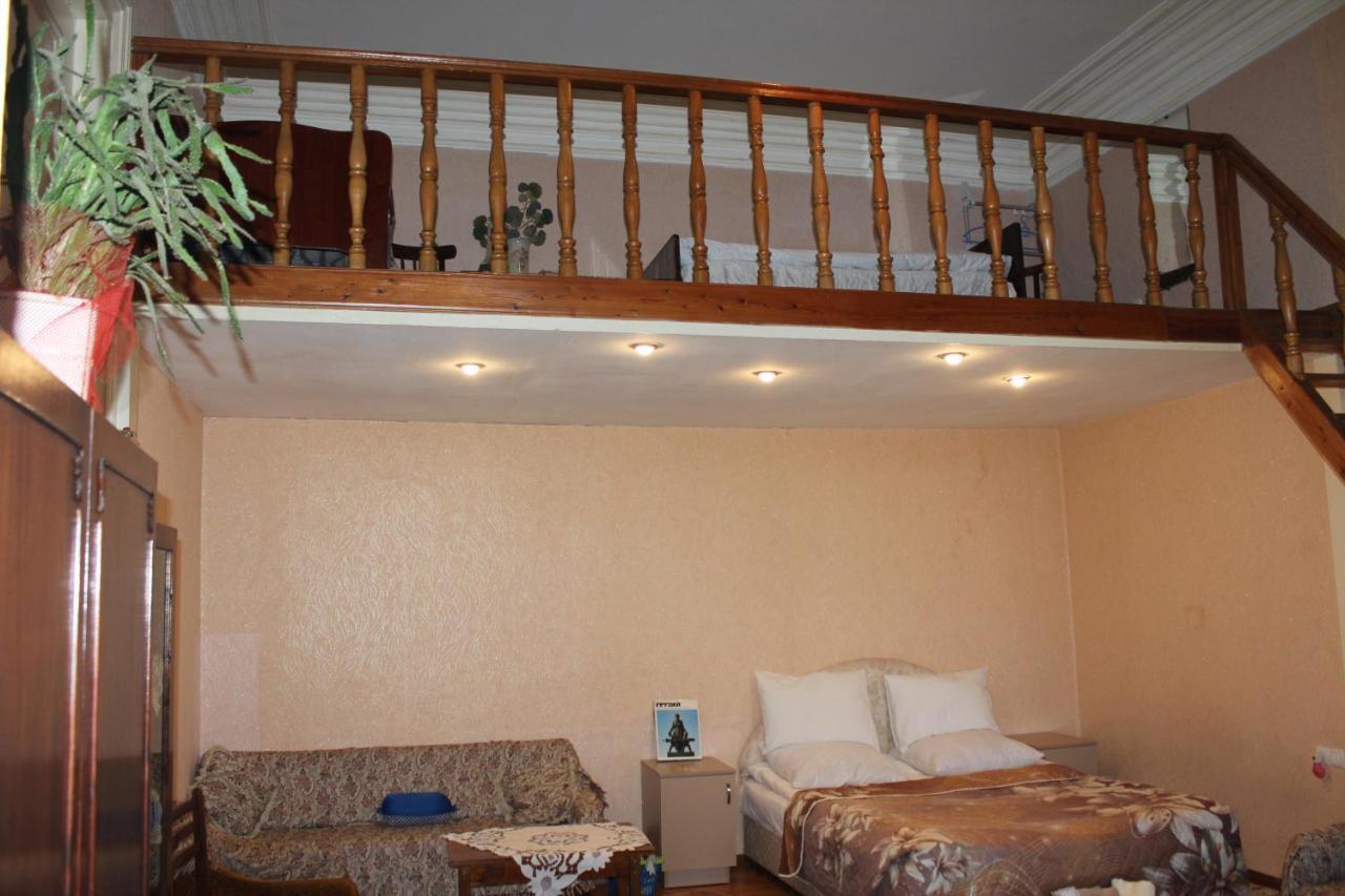 טביליסי Grandma'S Hotel מראה חיצוני תמונה